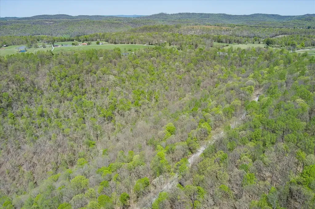 34 Acres Rocky Point Road Cookeville TN 38506