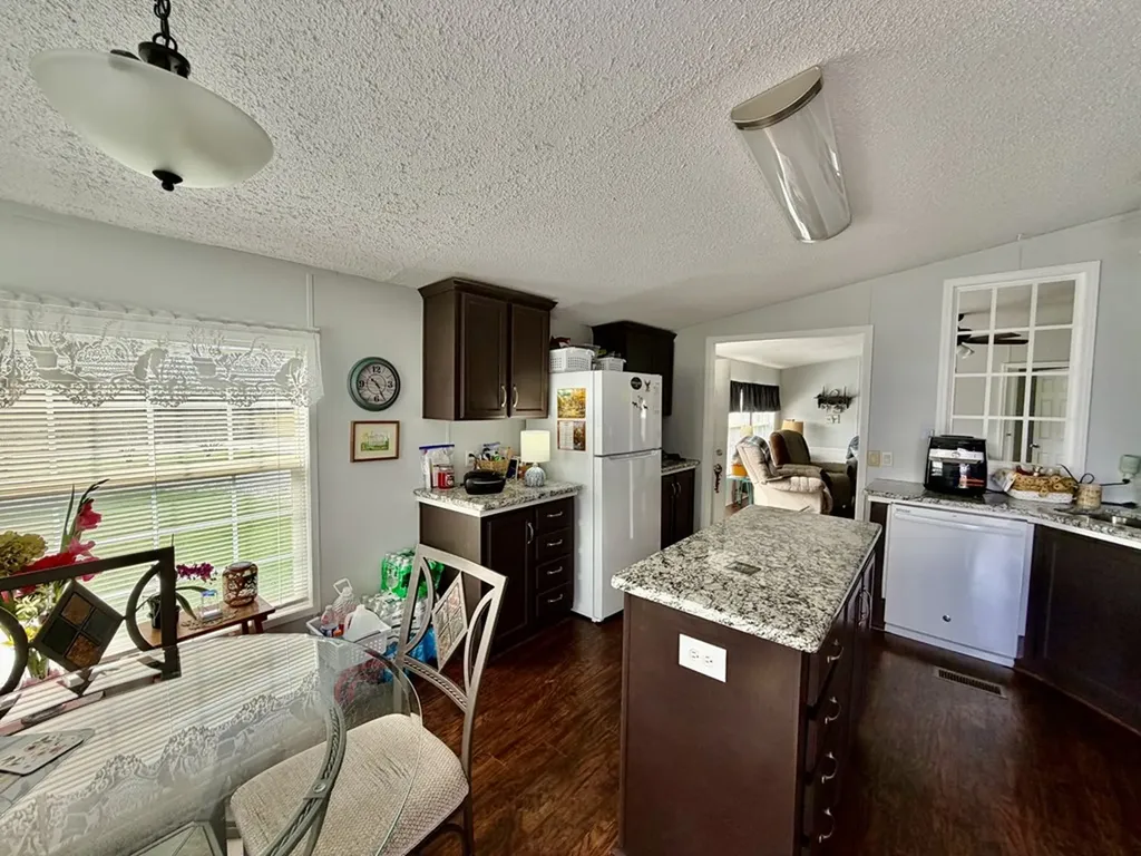 6998 Plateau Road Crossville TN 38571