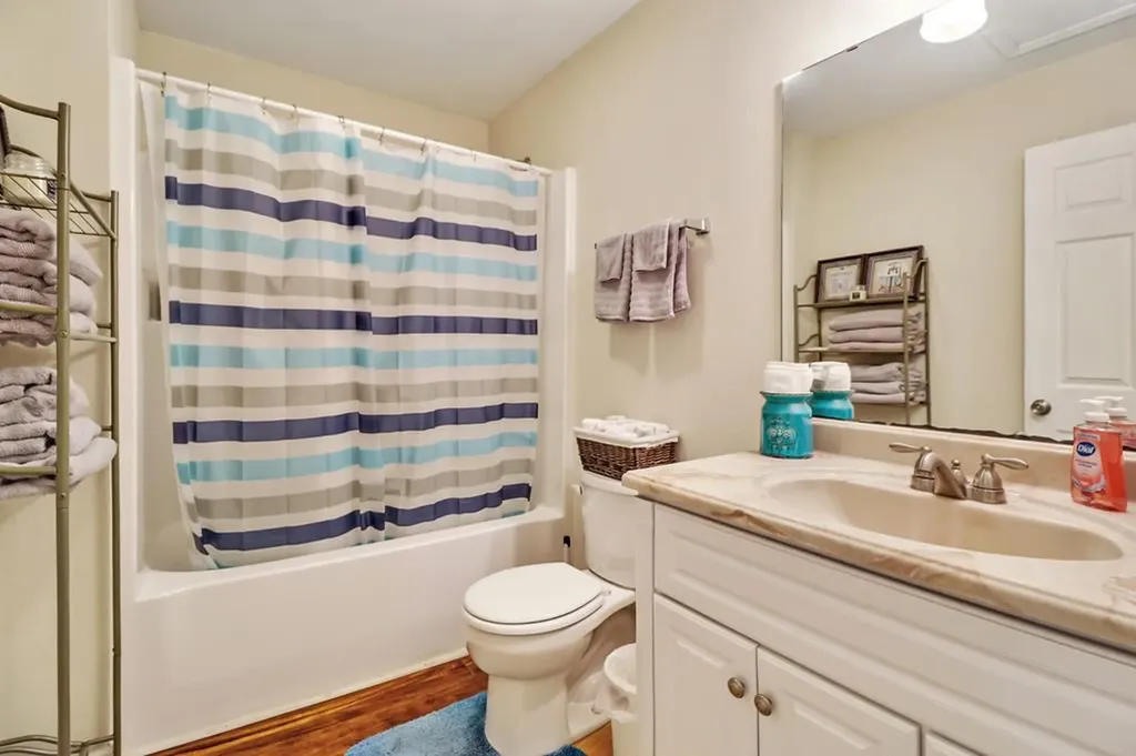 1801 W Old Highway 70 Crossville TN 38572