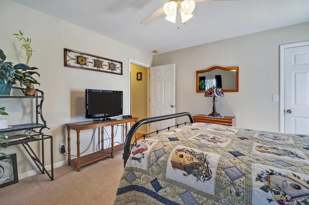 1801 W Old Highway 70 Crossville TN 38572