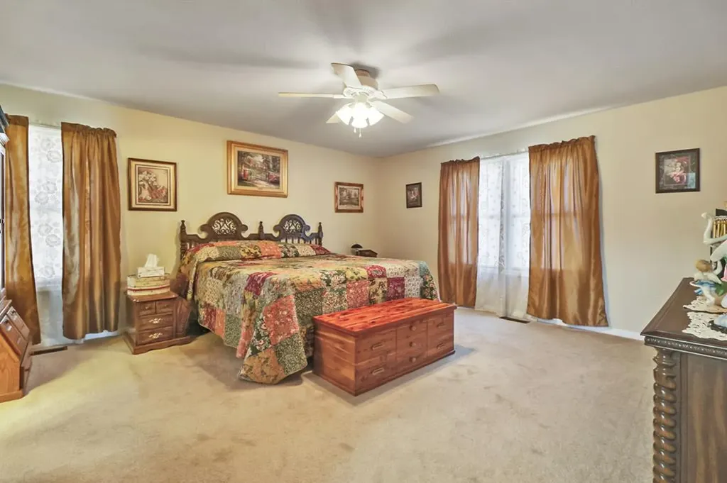 1801 W Old Highway 70 Crossville TN 38572