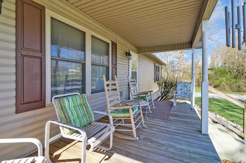 1801 W Old Highway 70 Crossville TN 38572