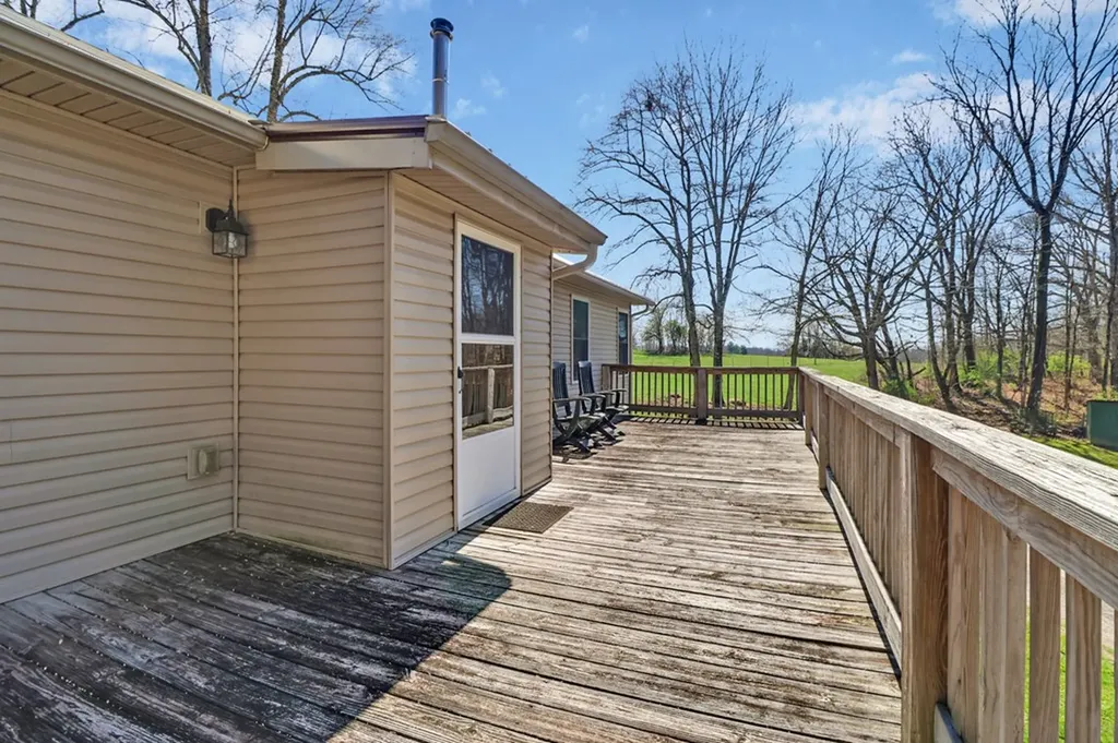 1801 W Old Highway 70 Crossville TN 38572