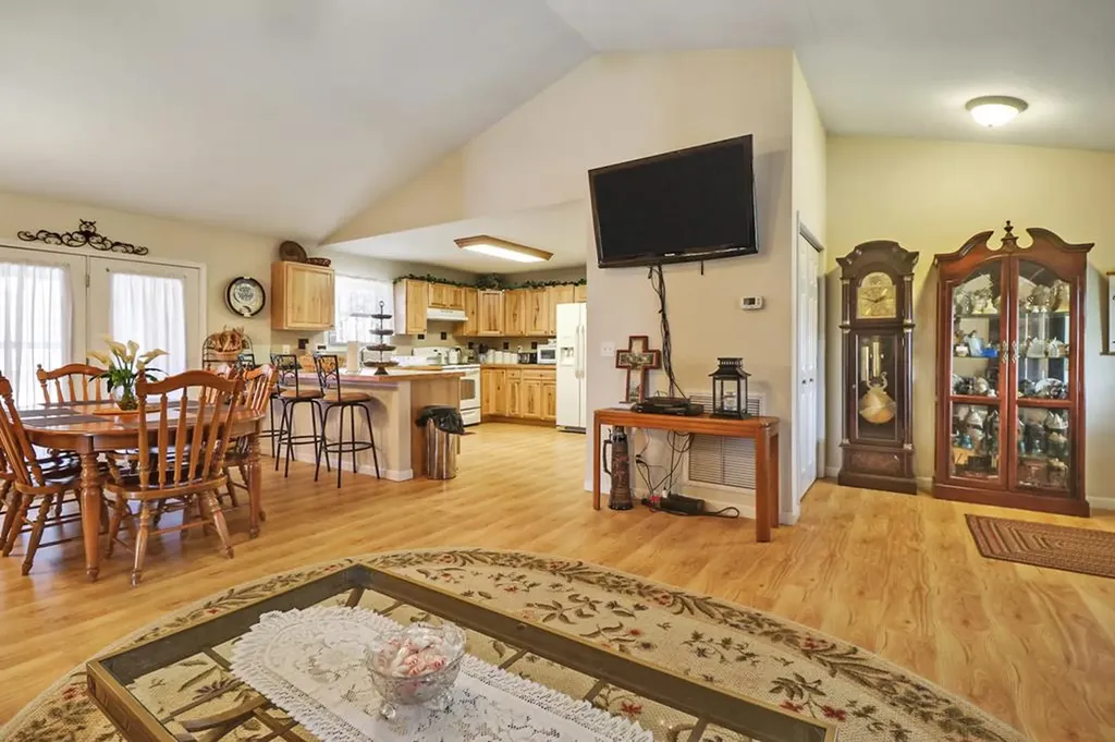 1801 W Old Highway 70 Crossville TN 38572