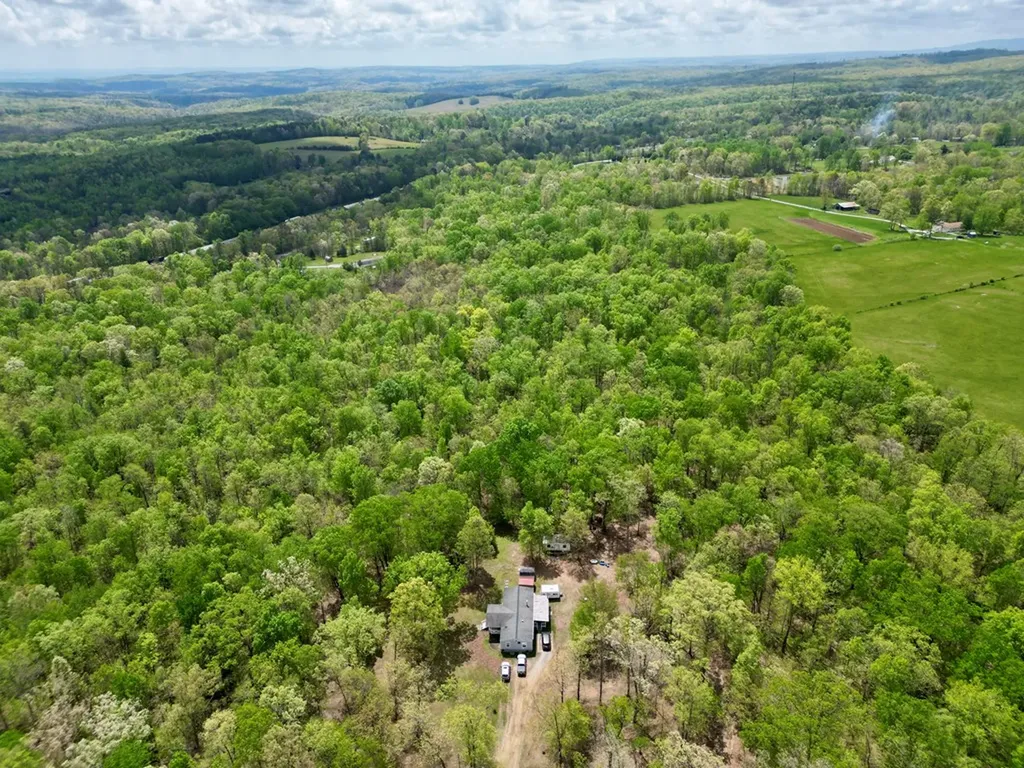 751 Ozone Access Road Rockwood TN 37854