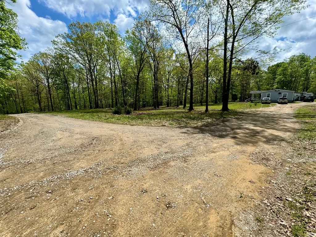 751 Ozone Access Road Rockwood TN 37854