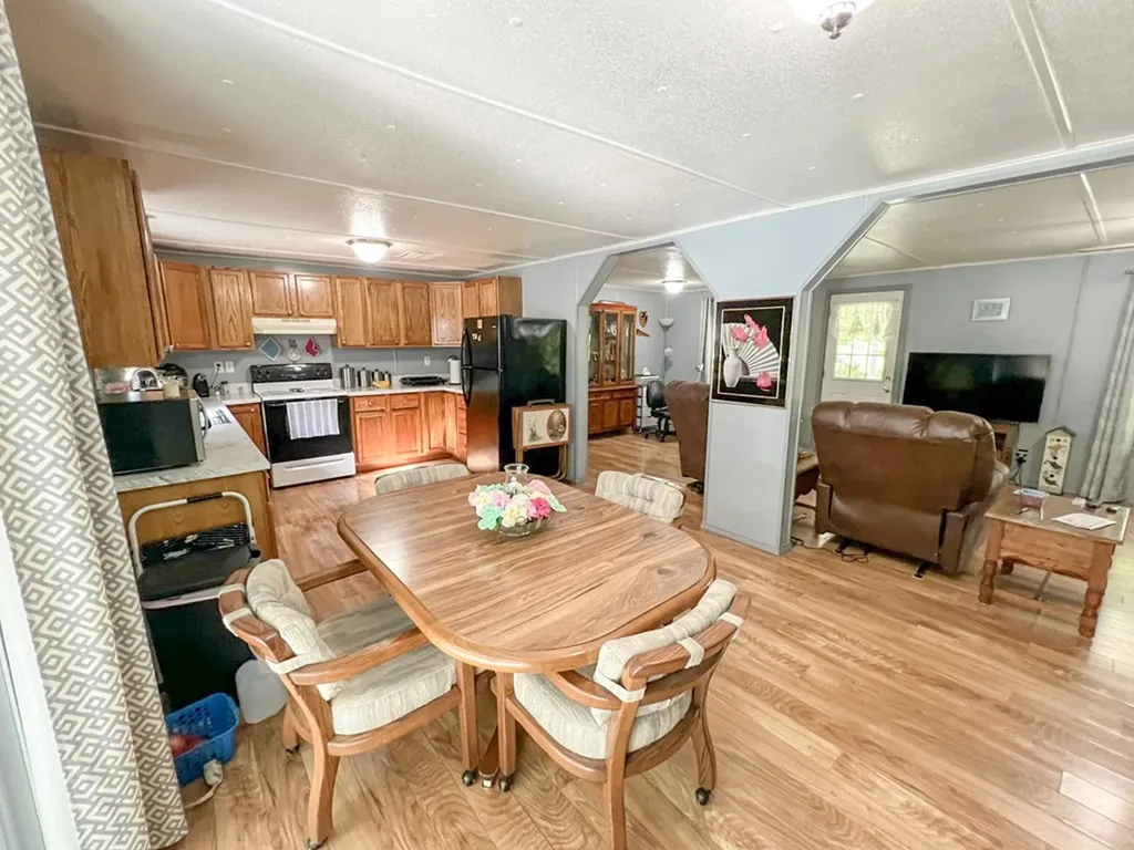 751 Ozone Access Road Rockwood TN 37854