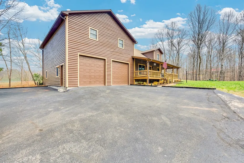 465 Hickory Lane Sparta TN 38583
