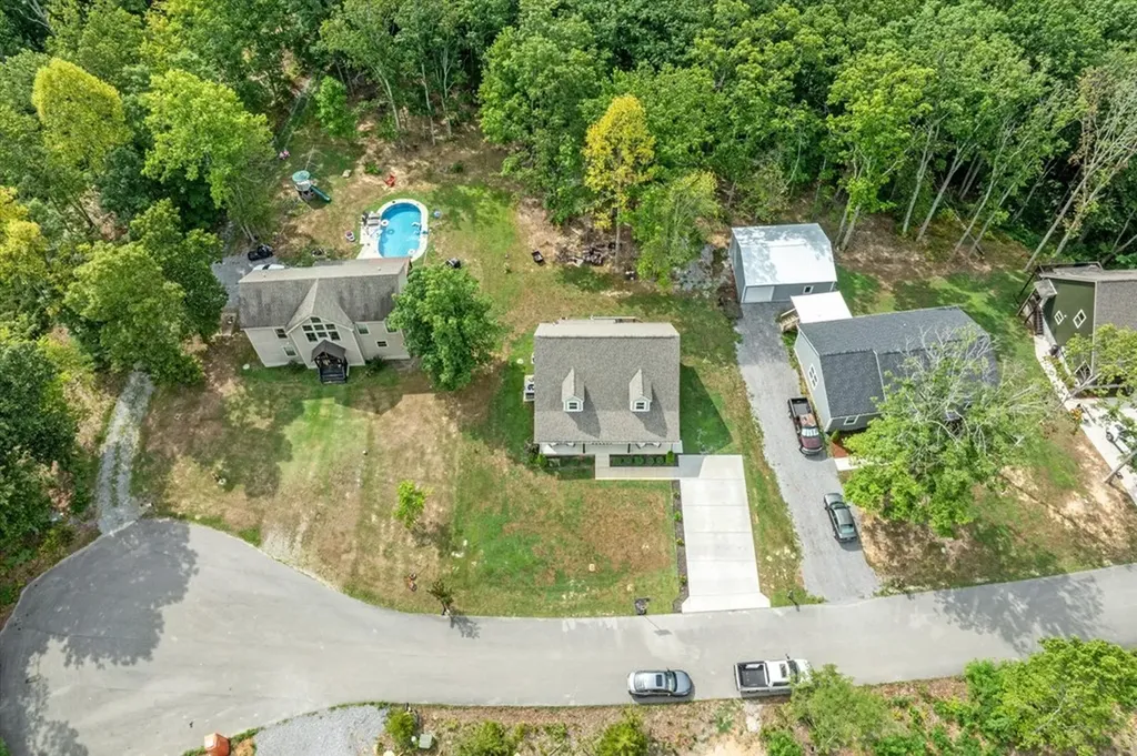 374 Shiloh Lane Smithville TN 37166