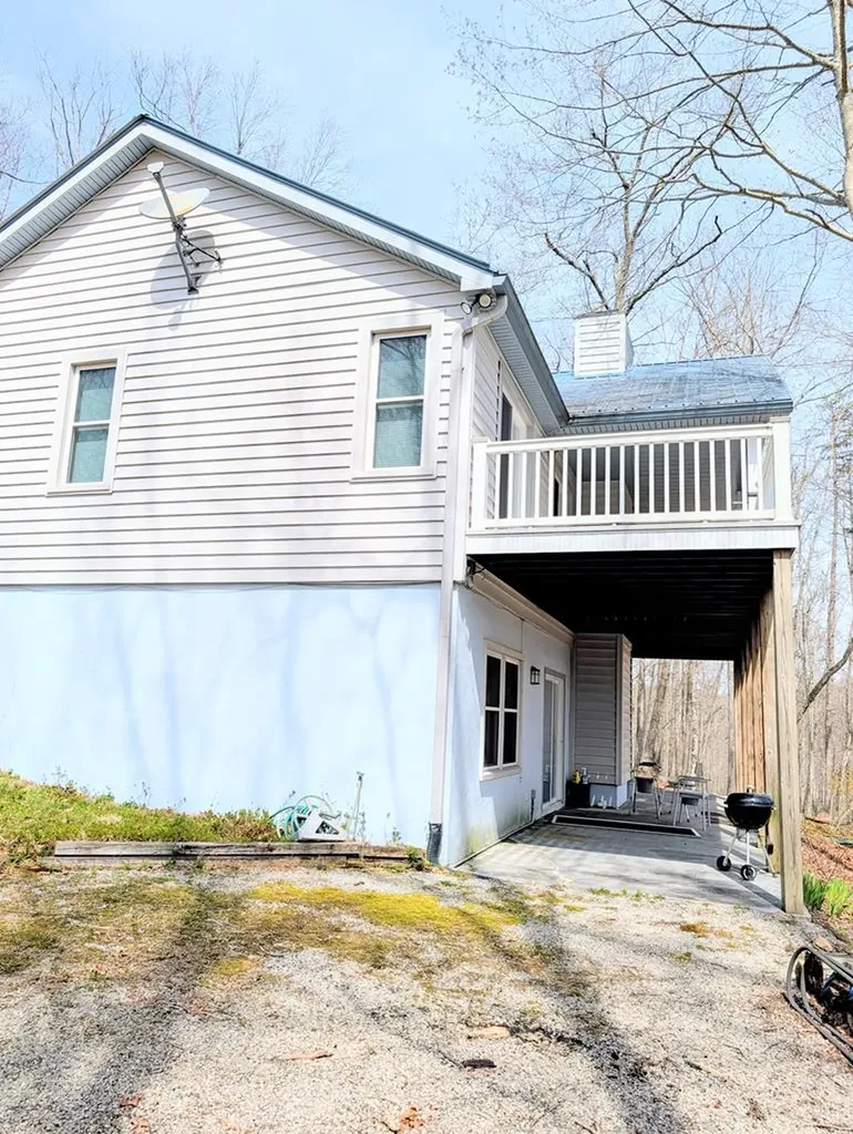 446 E Cove Road Monterey TN 38574