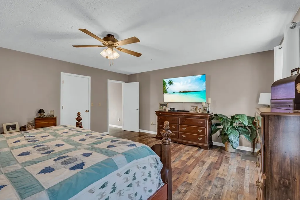 607 Turn Table Road Sparta TN 38583