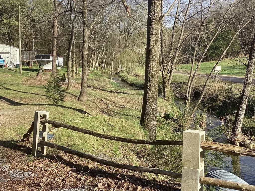 334 Richardson Hollow Lane Gainesboro TN 38562
