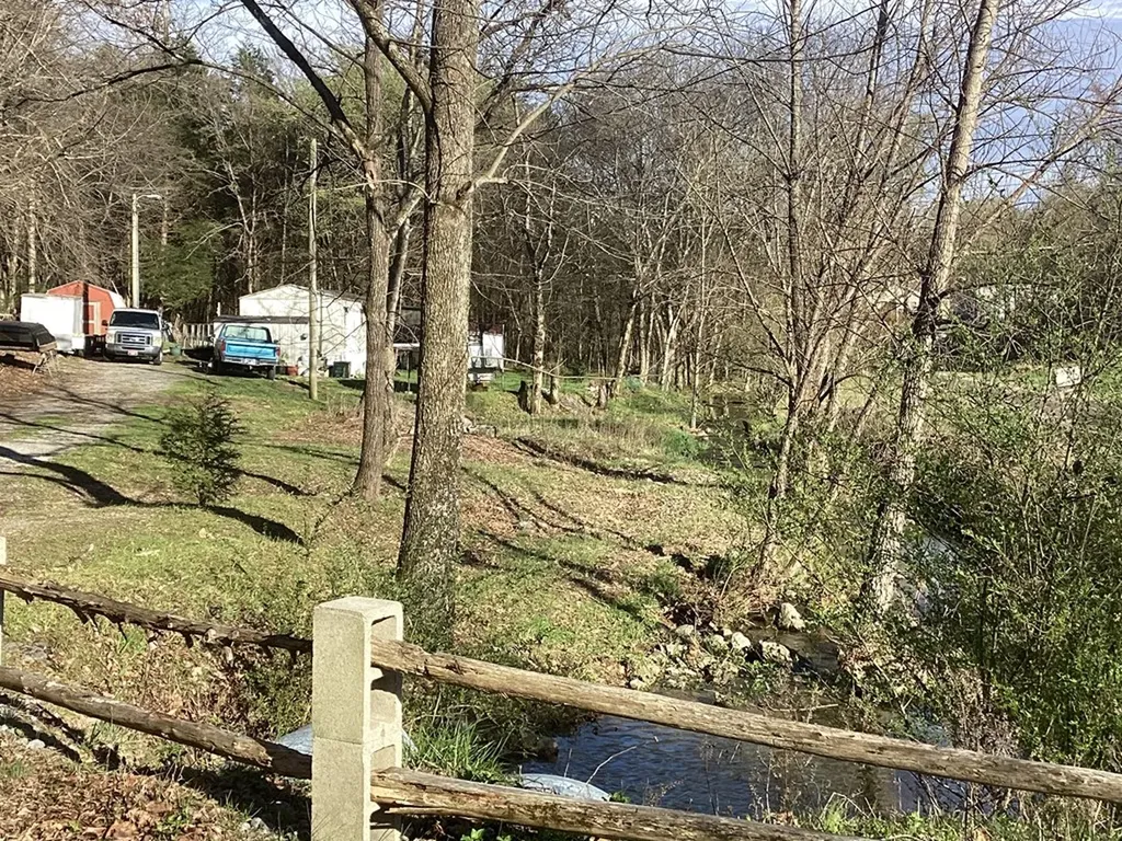 334 Richardson Hollow Lane Gainesboro TN 38562