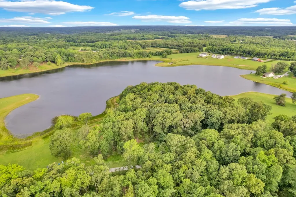 Lot 11 Starlight Road Mcminnville TN 37110