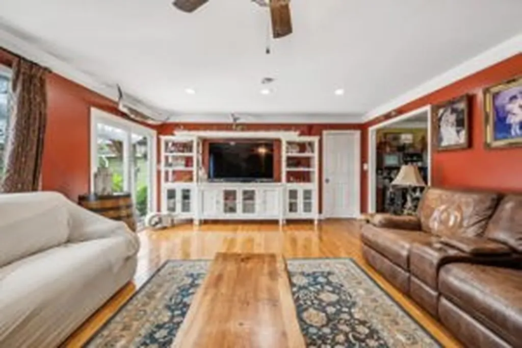 595 Pack Circle Smithville TN 37166