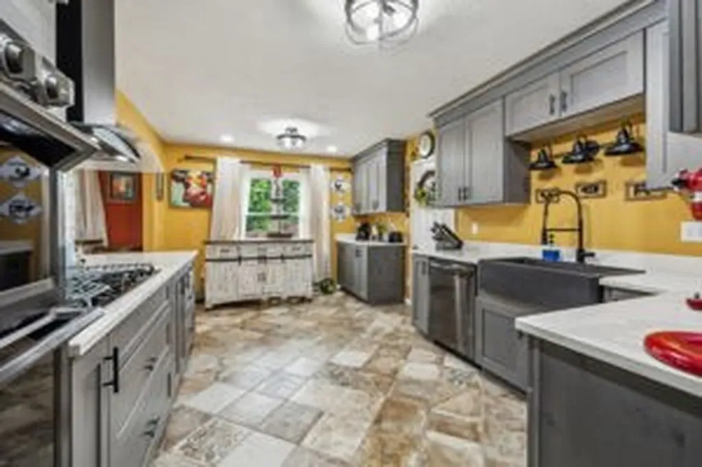 595 Pack Circle Smithville TN 37166