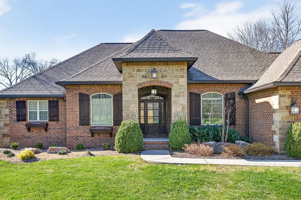 240 Forest Hill Drive Crossville TN 38558