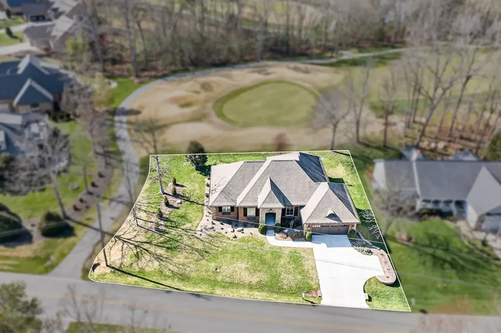 240 Forest Hill Drive Crossville TN 38558