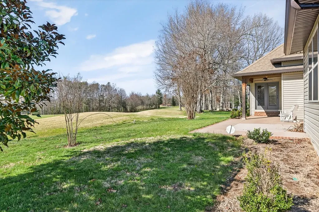 240 Forest Hill Drive Crossville TN 38558