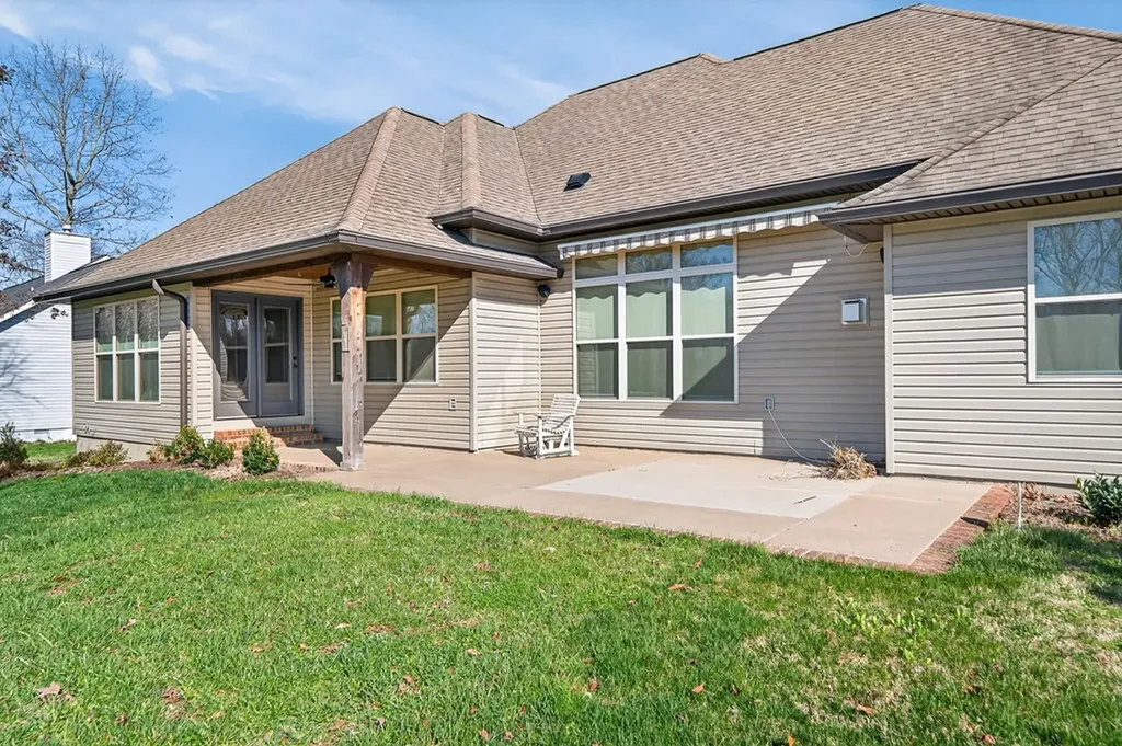 240 Forest Hill Drive Crossville TN 38558