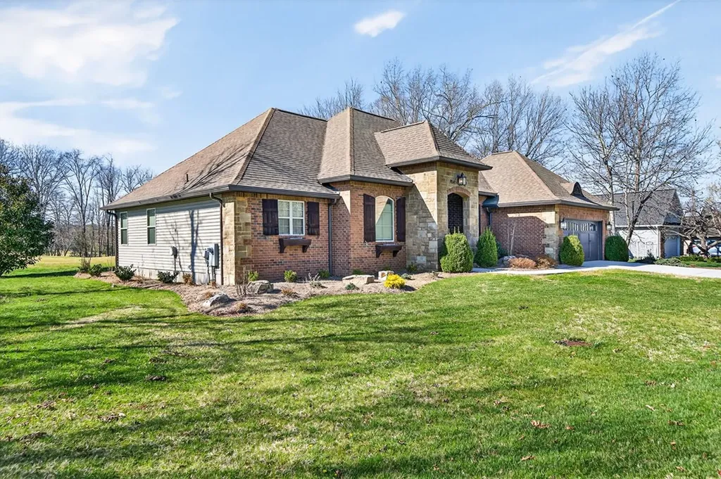 240 Forest Hill Drive Crossville TN 38558