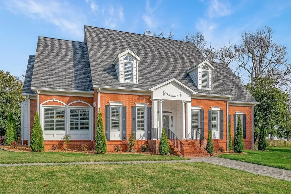 811 N Maple Avenue Cookeville TN 38501
