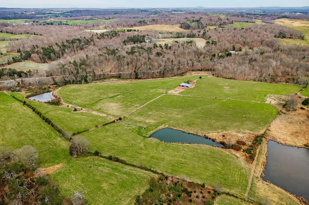 59.56 Ac Marie Lane Red Boiling Springs TN 37150