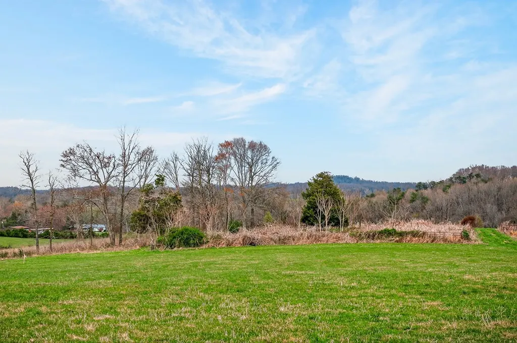 59.56 Ac Marie Lane Red Boiling Springs TN 37150