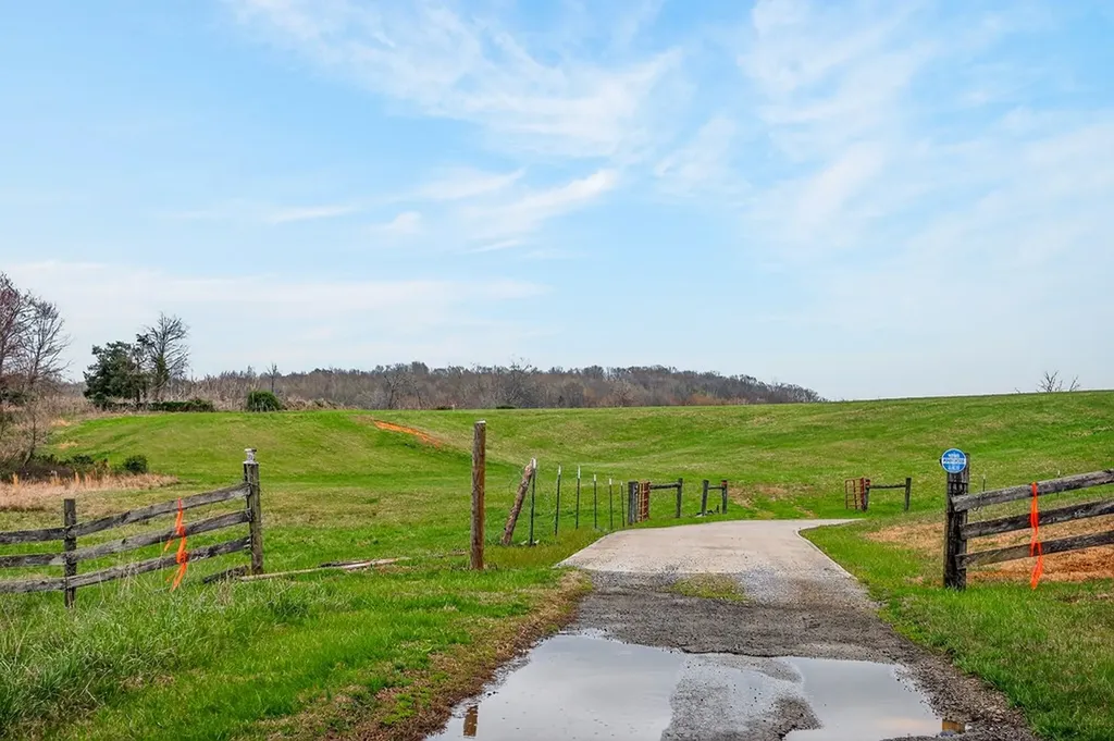 59.56 Ac Marie Lane Red Boiling Springs TN 37150