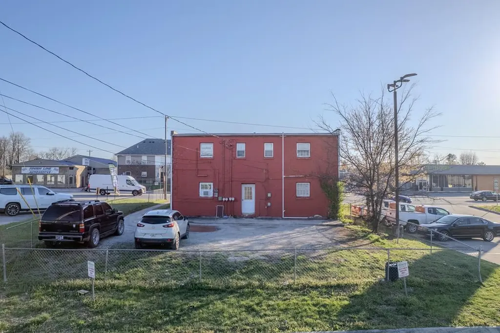 414 W Bockman Way Sparta TN 38583