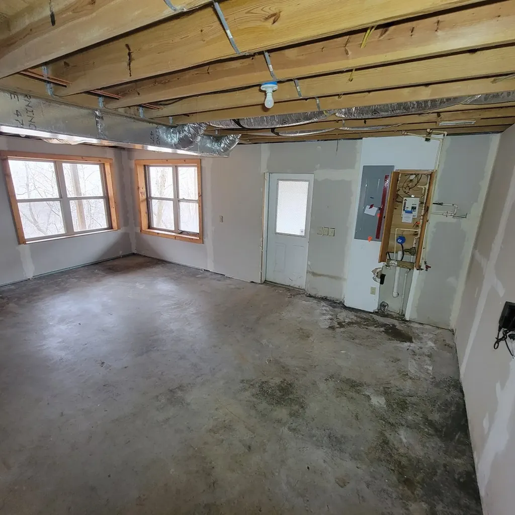57 Simple Life Road Hilham TN 38568