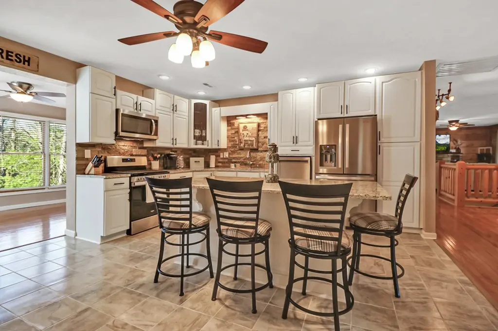 108 Grace Lane Crossville TN 38555