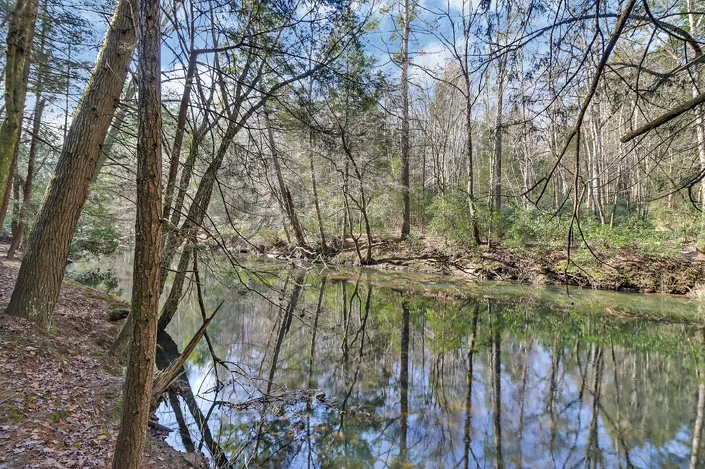 108 Grace Lane Crossville TN 38555
