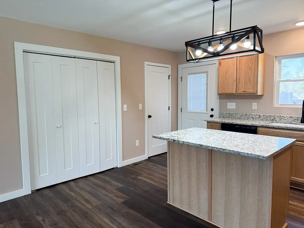 44 Blue Lake Road Mcminnville TN 37110