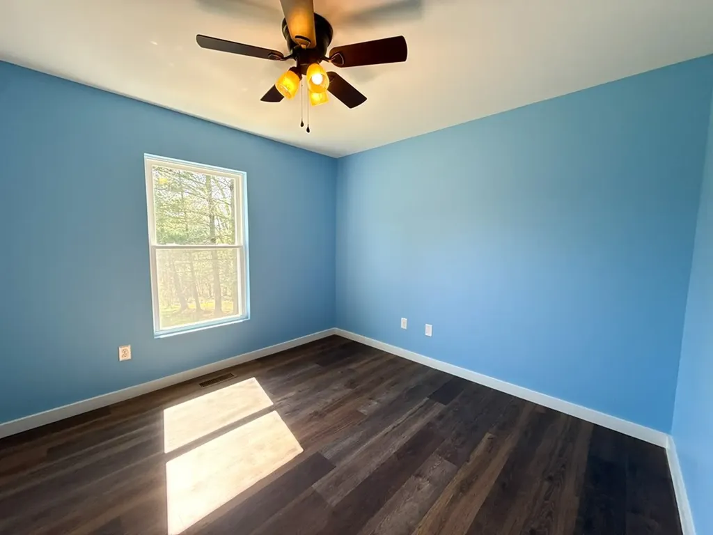 44 Blue Lake Road Mcminnville TN 37110