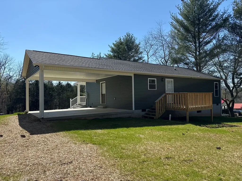 44 Blue Lake Road Mcminnville TN 37110