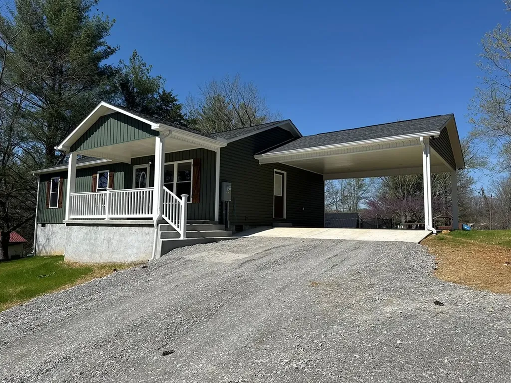 44 Blue Lake Road Mcminnville TN 37110