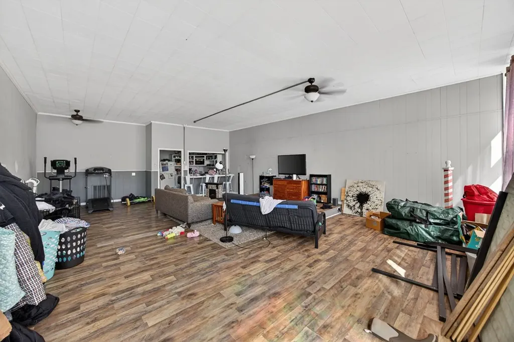 701 N Murray Street Gainesboro TN 38562