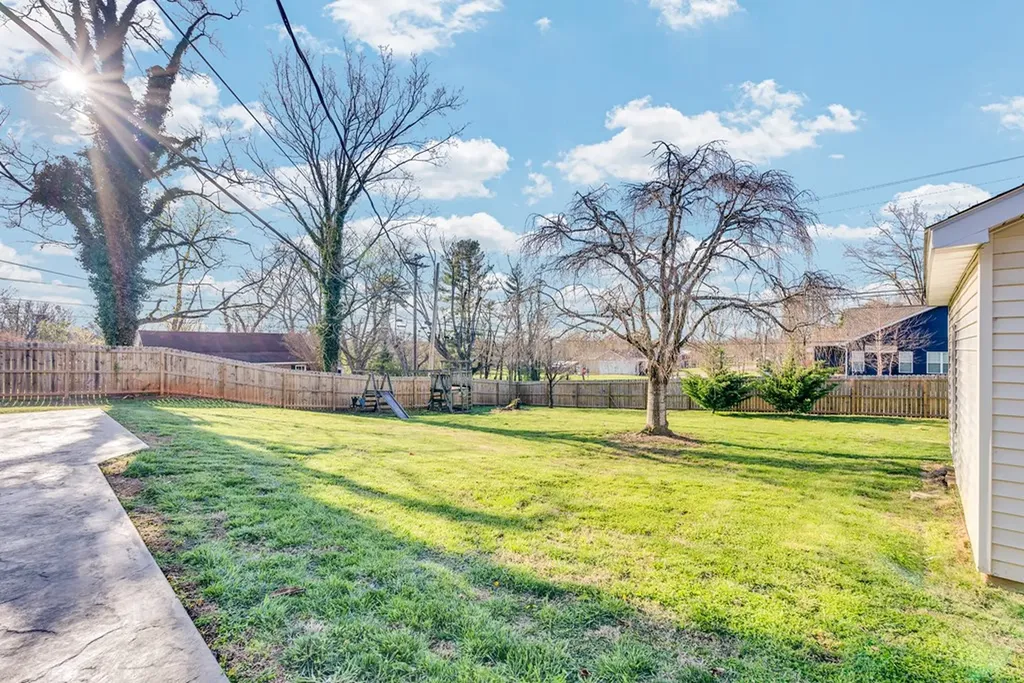 188 2nd Avenue N Cookeville TN 38506