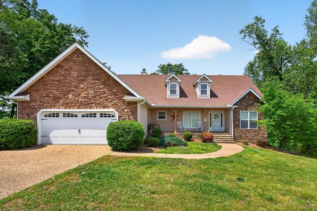 1175 W Hutchins Bend Sparta TN 38583