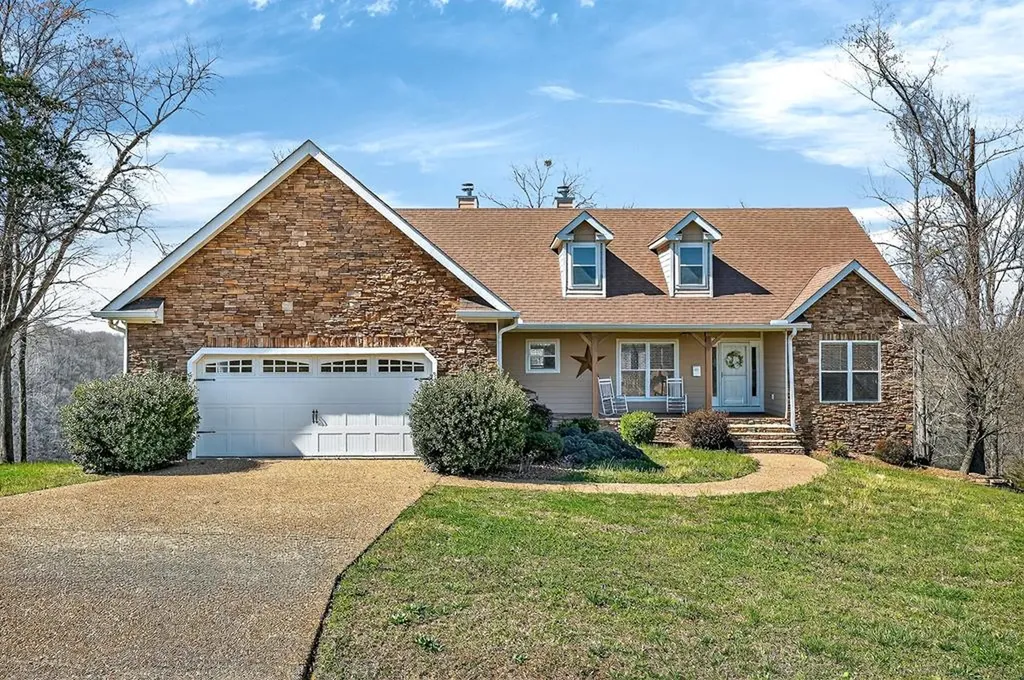 1175 W Hutchins Bend Sparta TN 38583