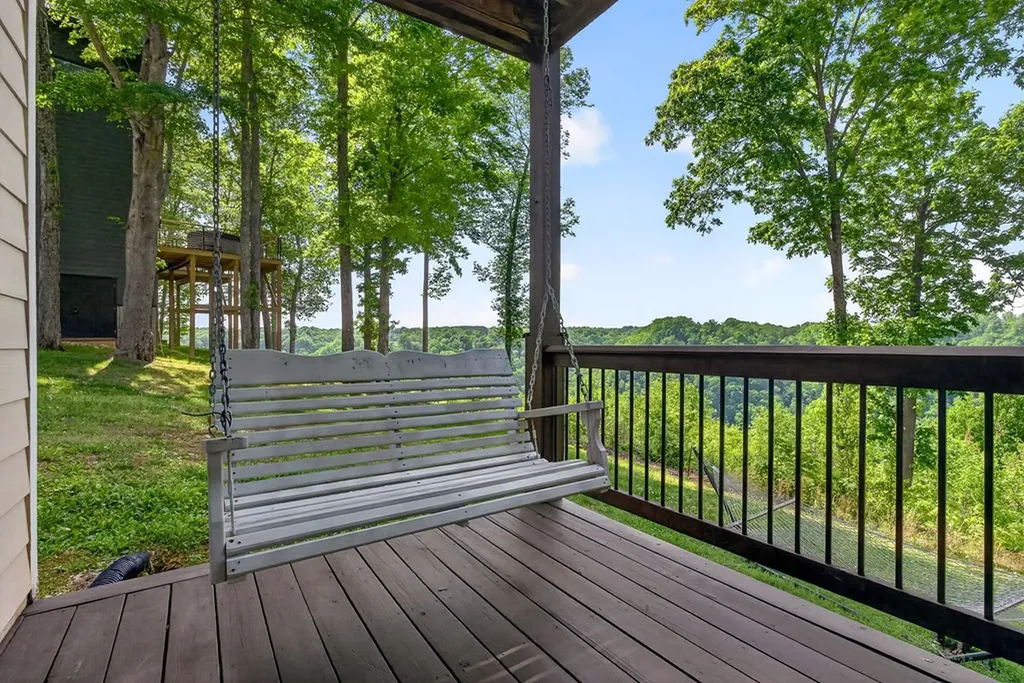 1175 W Hutchins Bend Sparta TN 38583