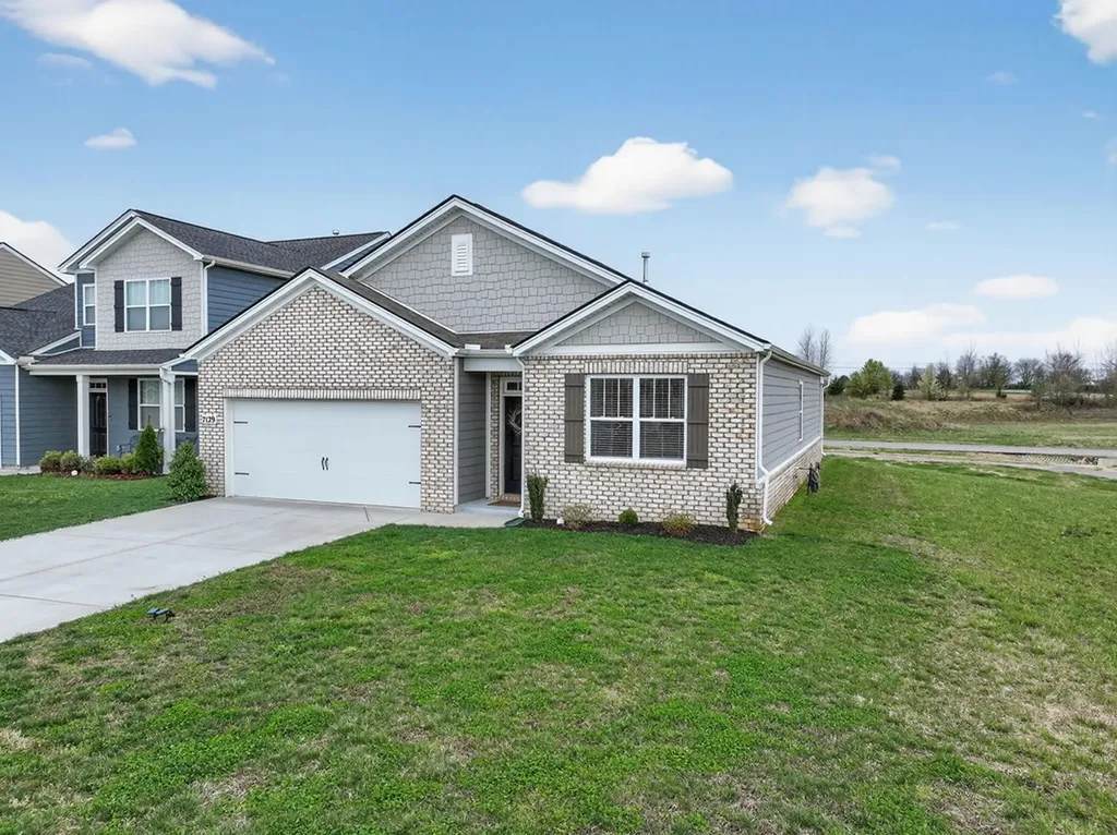 7129 Sunny Parks Drive White House TN 37188