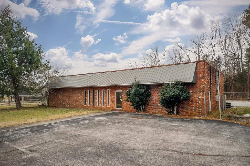 1410 Bradford Hicks Drive Livingston TN 38570