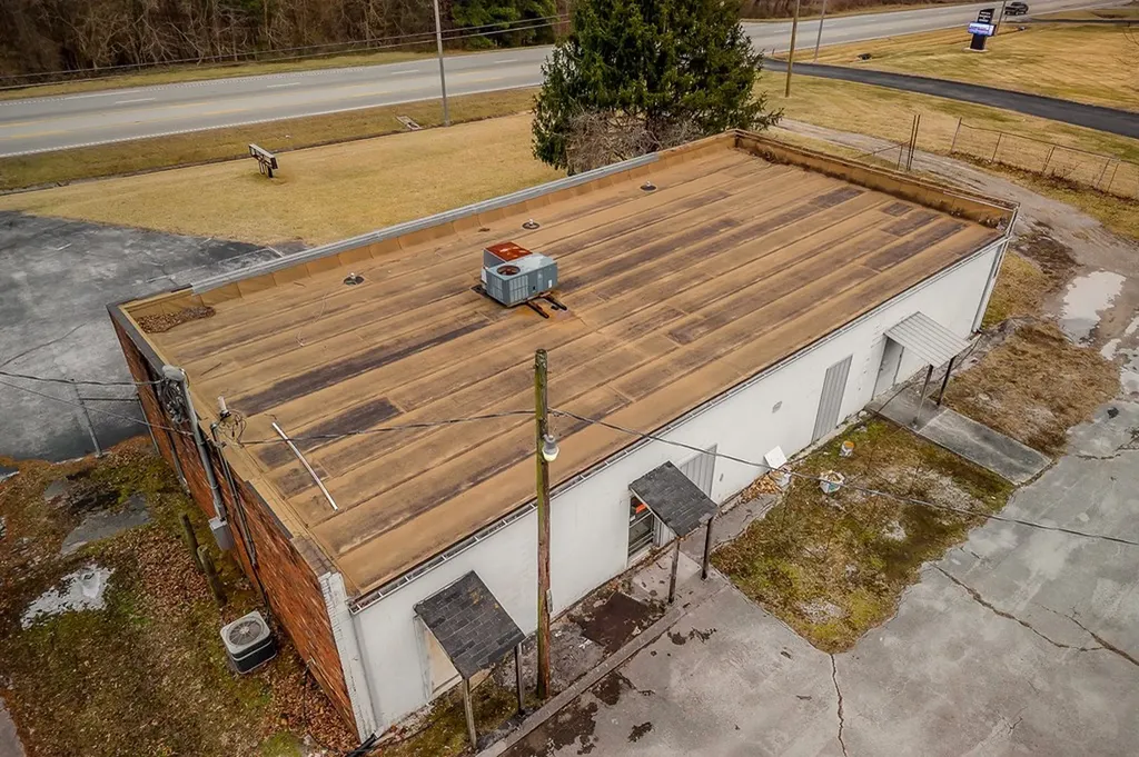 1410 Bradford Hicks Drive Livingston TN 38570