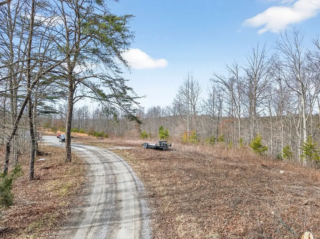 12.63 Ac Vanwinkle Cemetery Road Crossville TN 38572