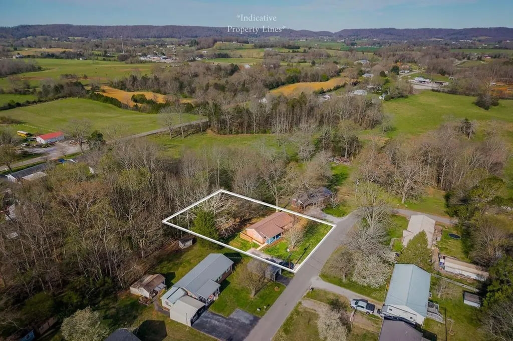 516 Thomas Street Sparta TN 38583