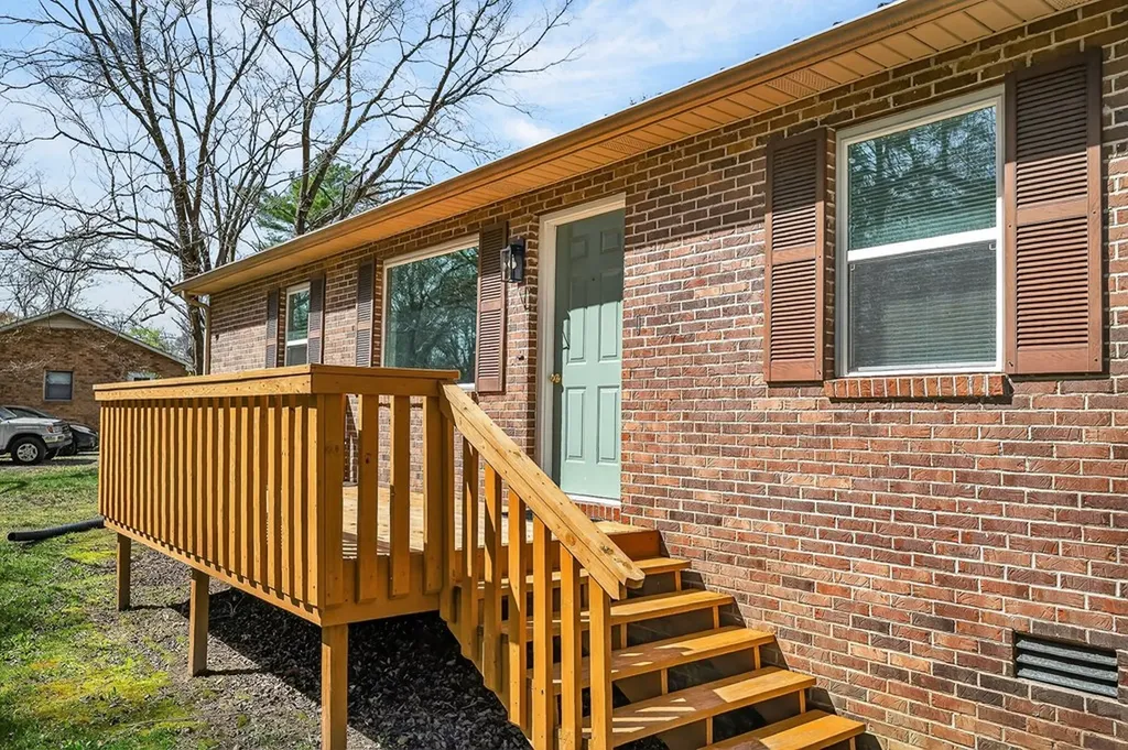 1423 Shadow Lane Cookeville TN 38501
