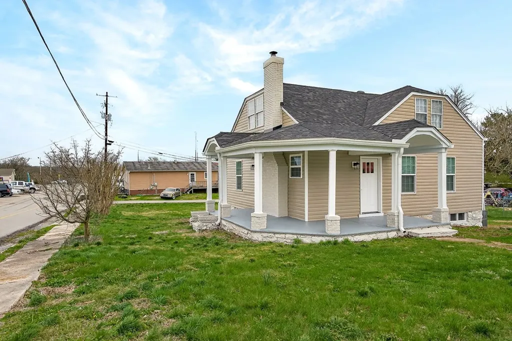 338 Clark Street Sparta TN 38583