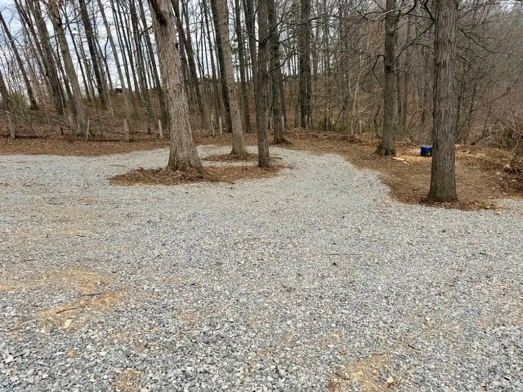 10 Acres Bob Dennings Road Allons TN 38541